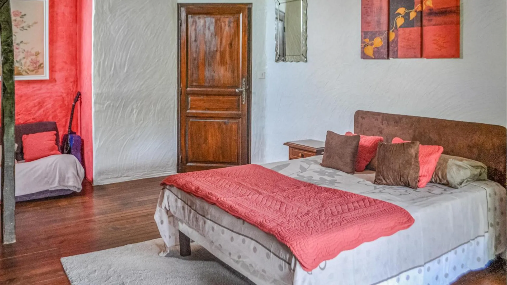 בית נופש Cozy Home In Monclar-De-Quercy With Kitchenette צרפת